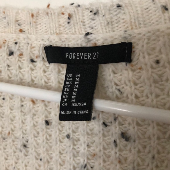 Medium sweater - Picture 3 of 3